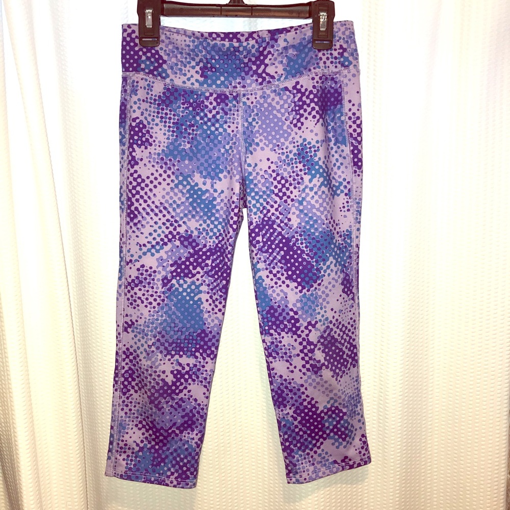 Girls old navy Capri leggings.